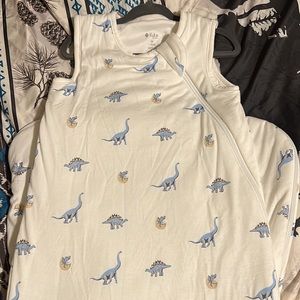 6-18 mo Kyte Baby 1.0 tog sleep bag in Jurassic